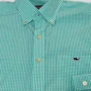 Vineyard Vines Tucker shirt Medium